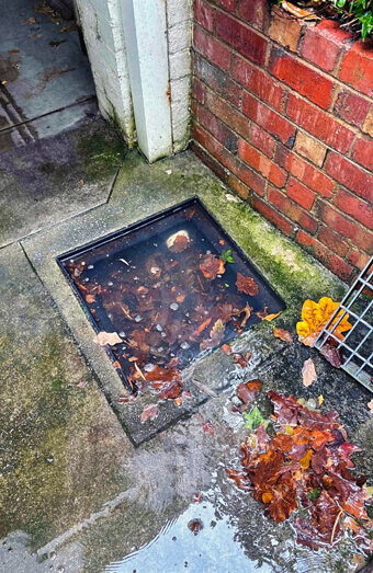 https://blockeddrainsduncraig.com.au/uploads/2025/07/hero-blocked-sewers-27767.jpg